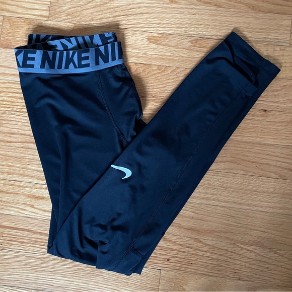 Nike Other - Nike DRI-FIT Black 3/4 Compression Leggings
